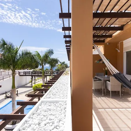 Apartmán Home2book Stylish Amarilla Golf, Pool&terrace