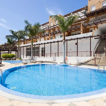 Home2book Stylish Amarilla Golf, Pool&terrace * サンミゲル・デ・アボナ