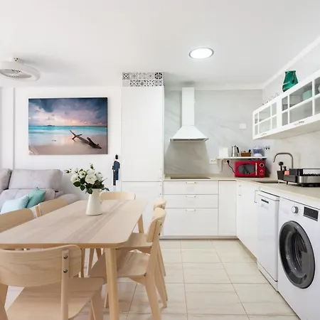 Home2book Stylish Amarilla Golf, Pool&terrace サンミゲル・デ・アボナ